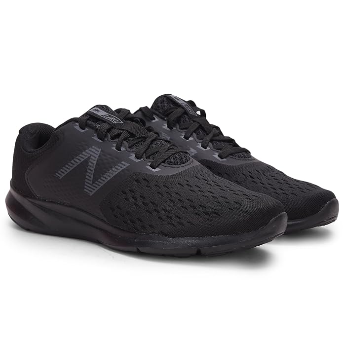 New Balance Men's Drift Model Sports Shoe
