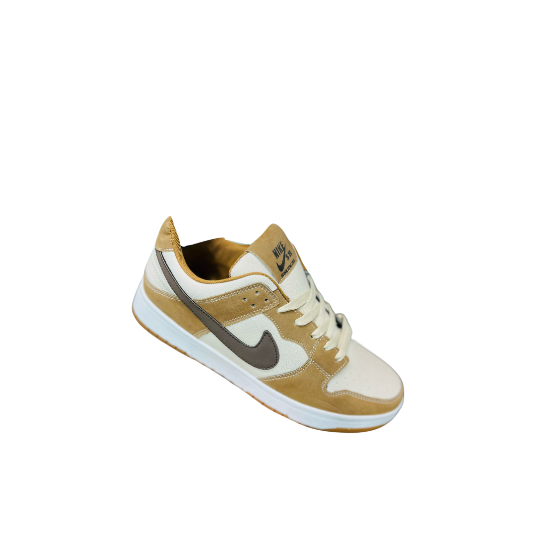 Dunk Low Medium Curry
