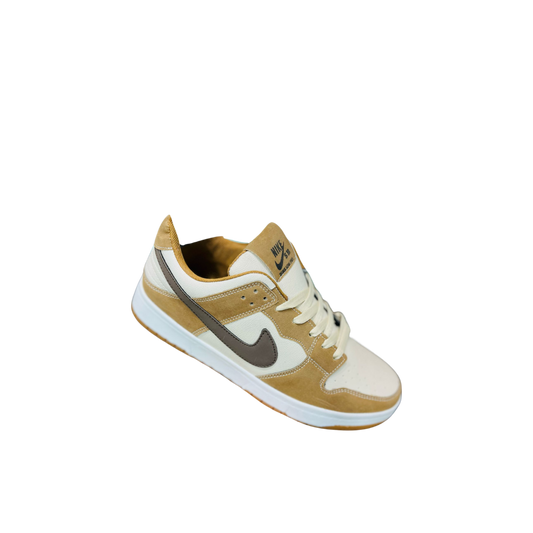 Dunk Low Medium Curry