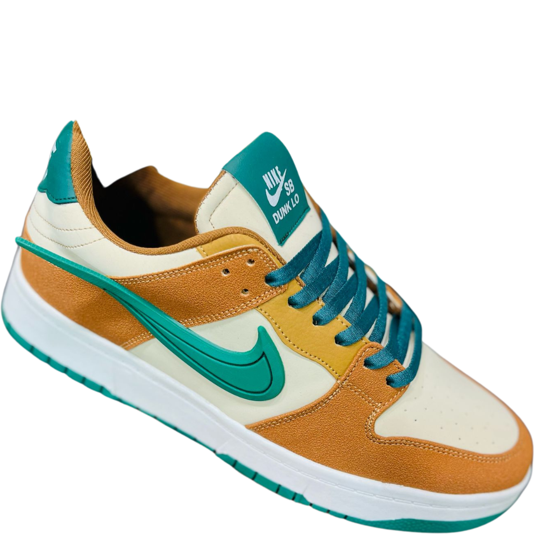 Nike SB Dunk Low Kumquat Legion