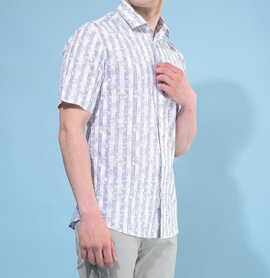 Crimsoune Club Men's Grey Vertical Striped 100% Cotton Shirt