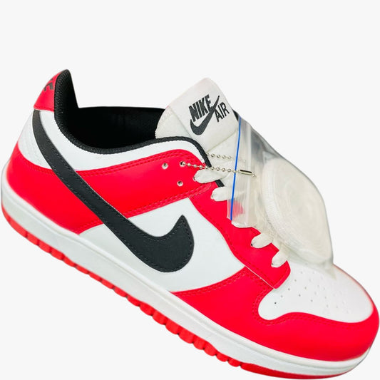 Nike Dunk Low Chicago